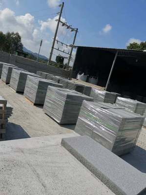 五顏六色仿花崗巖透水磚 市政園林景觀鋪裝的環保新選擇